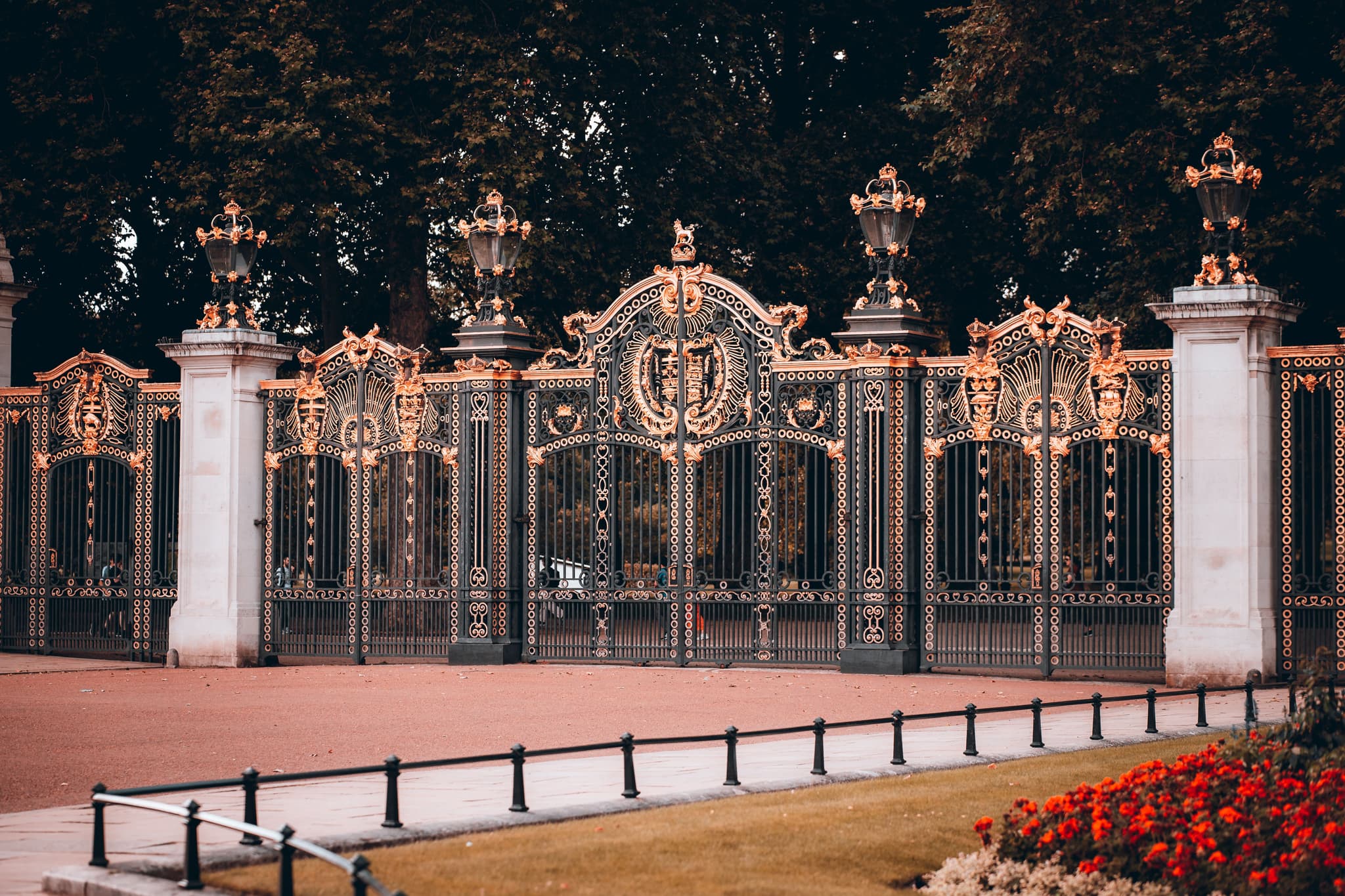 Metal Gates